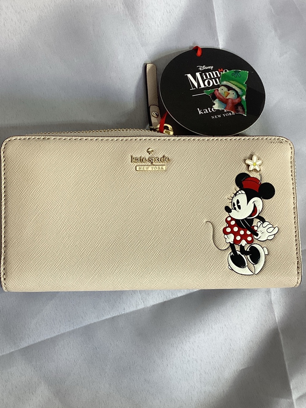 kate spade Minnie Mouse Cream Zip Wallet
